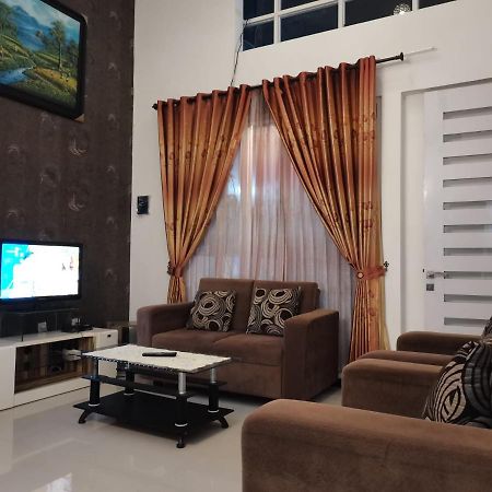 Villa Asri Batu  Esterno foto