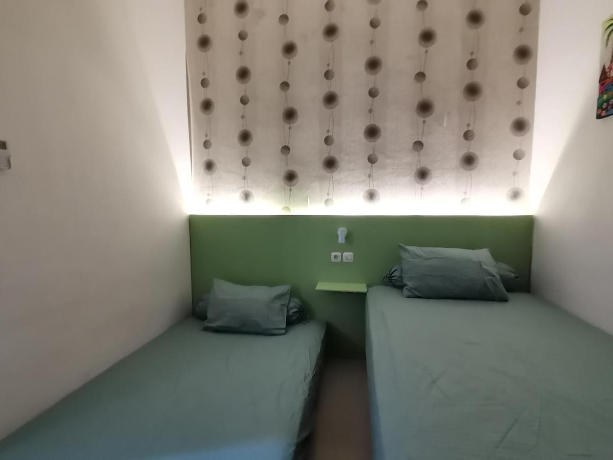 Villa Asri Batu  Esterno foto