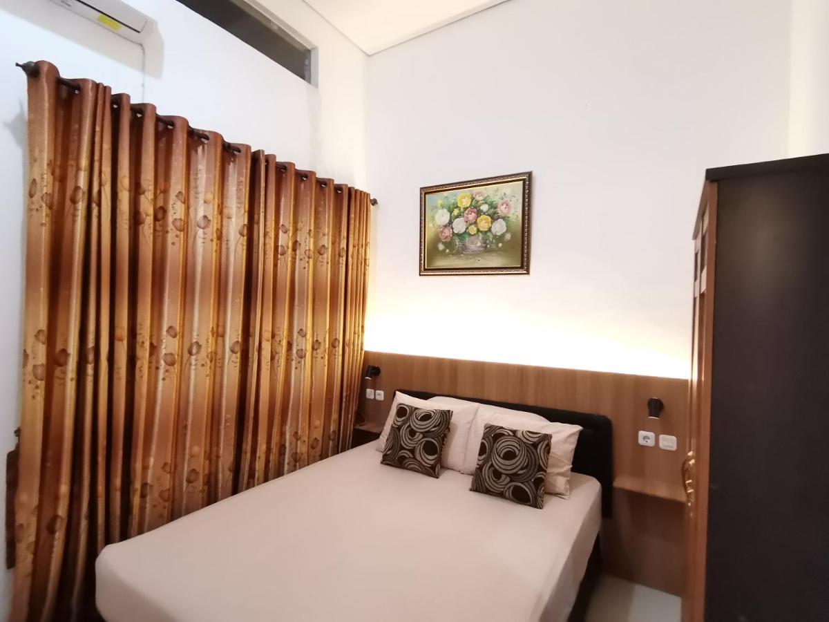 Villa Asri Batu  Esterno foto